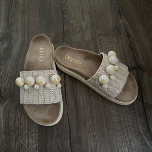 Inuikii Women’s Raffia Pearl Bauble Slides (Size 37, US 7)